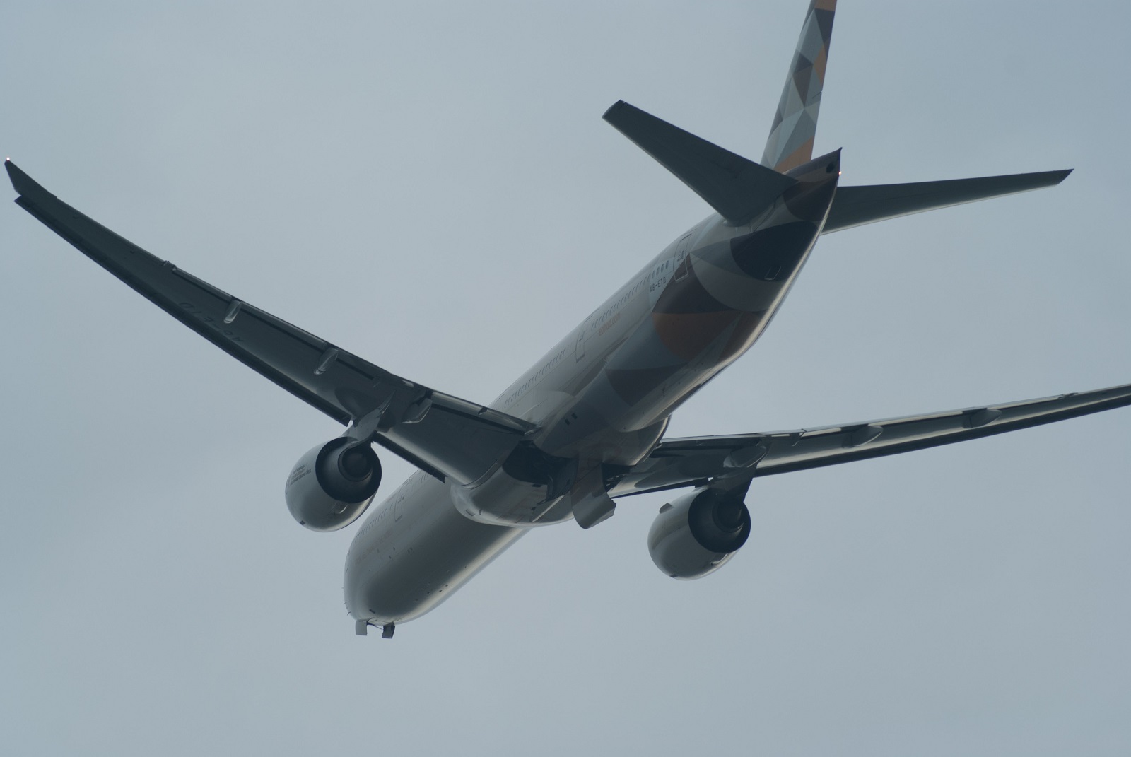 A6-ETD (34600) Boeing 777-3FX/ER