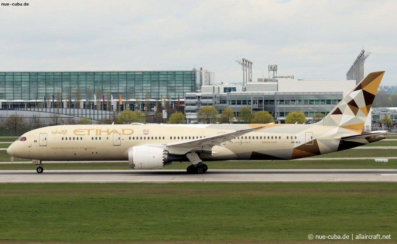 A6-BLE (39650) 2015 Boeing 787-9 Dreamliner