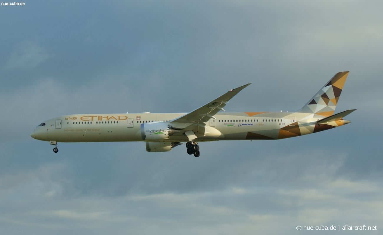 A6-BMI (60768) 2020 Boeing 787-10 Dreamliner