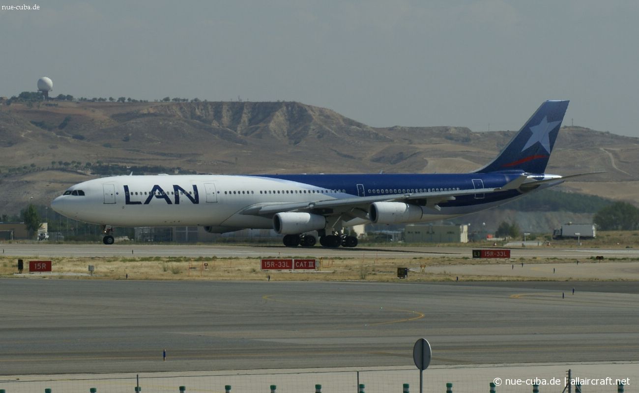 CC-CQC (363) 2000 Airbus A340-313