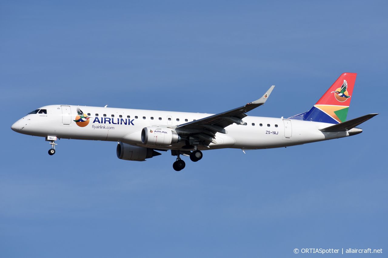 ZS-YAJ (cn 19000755) Embraer 190-100IGW