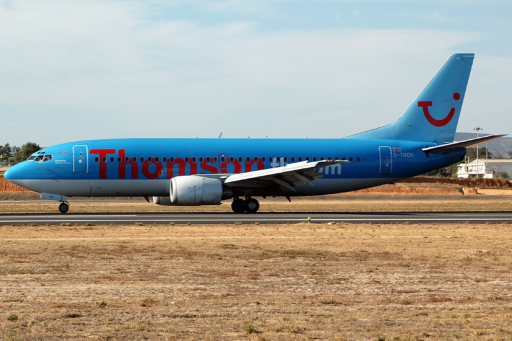 G-THOH (29058) 1997 Boeing 737-31S