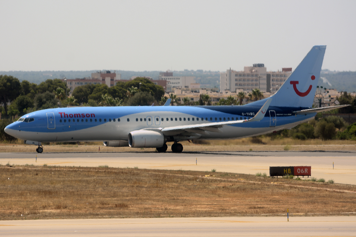 G-TAWG (37266) 2012 Boeing 737-8K5 WL