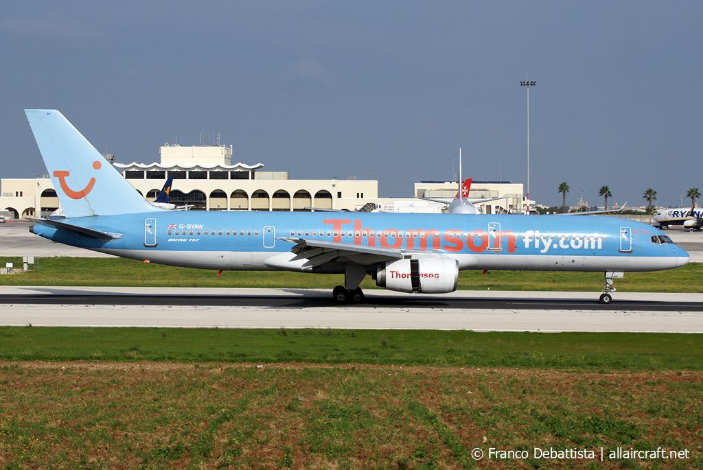 G-BYAW (27234) 1995 Boeing 757-204(WL)