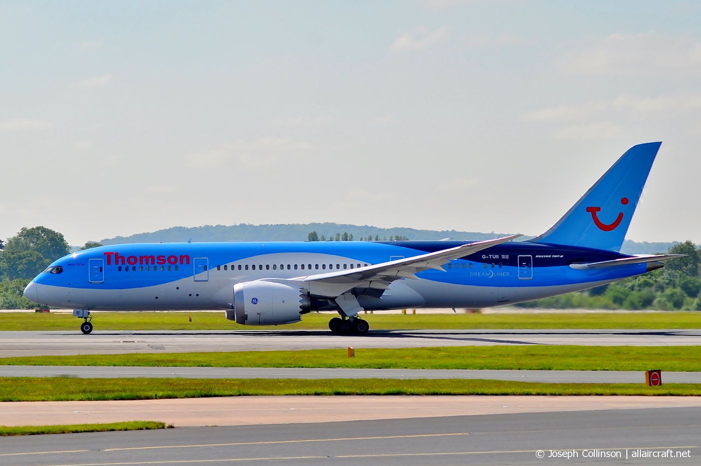 G-TUII (37230) 2015 Boeing 787-8 Dreamliner