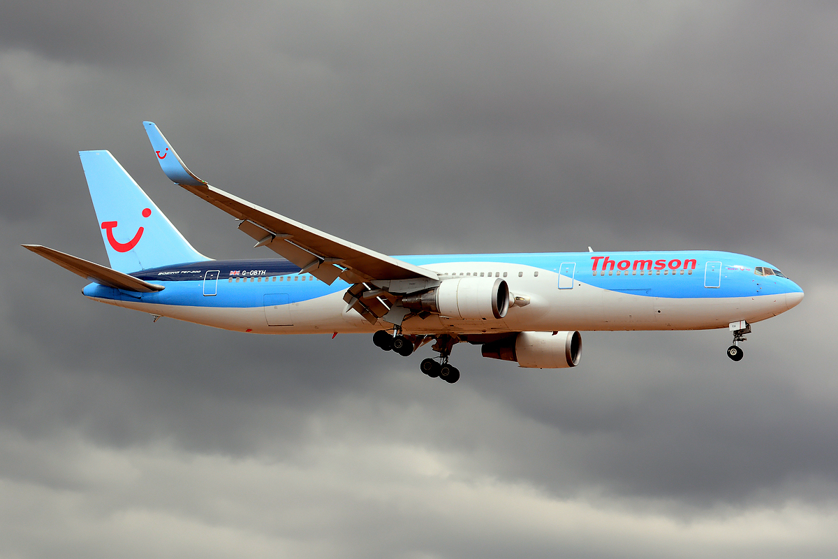 G-OBYH (28883) 1999 Boeing 767-304 ER WL