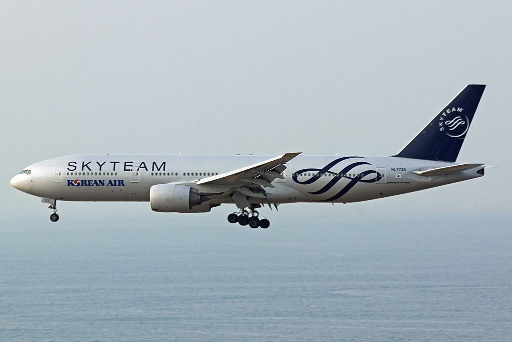 HL7733 (34206) 2005 Boeing 777-2B5