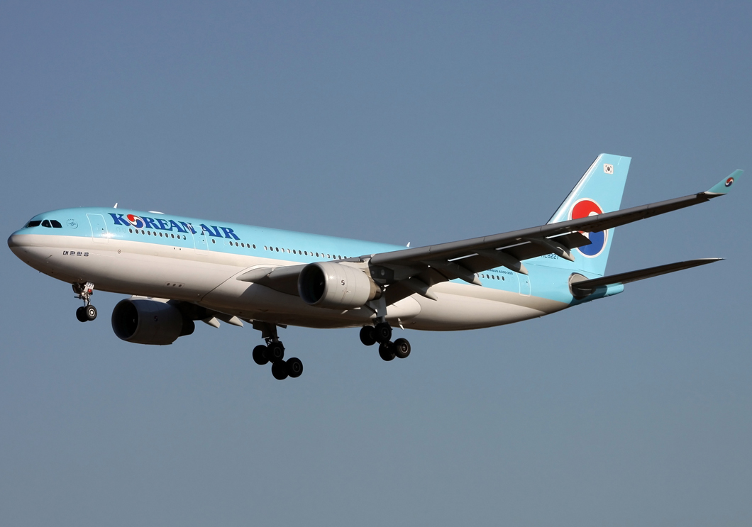 HL8227, (cn 1200), Airbus A330-223