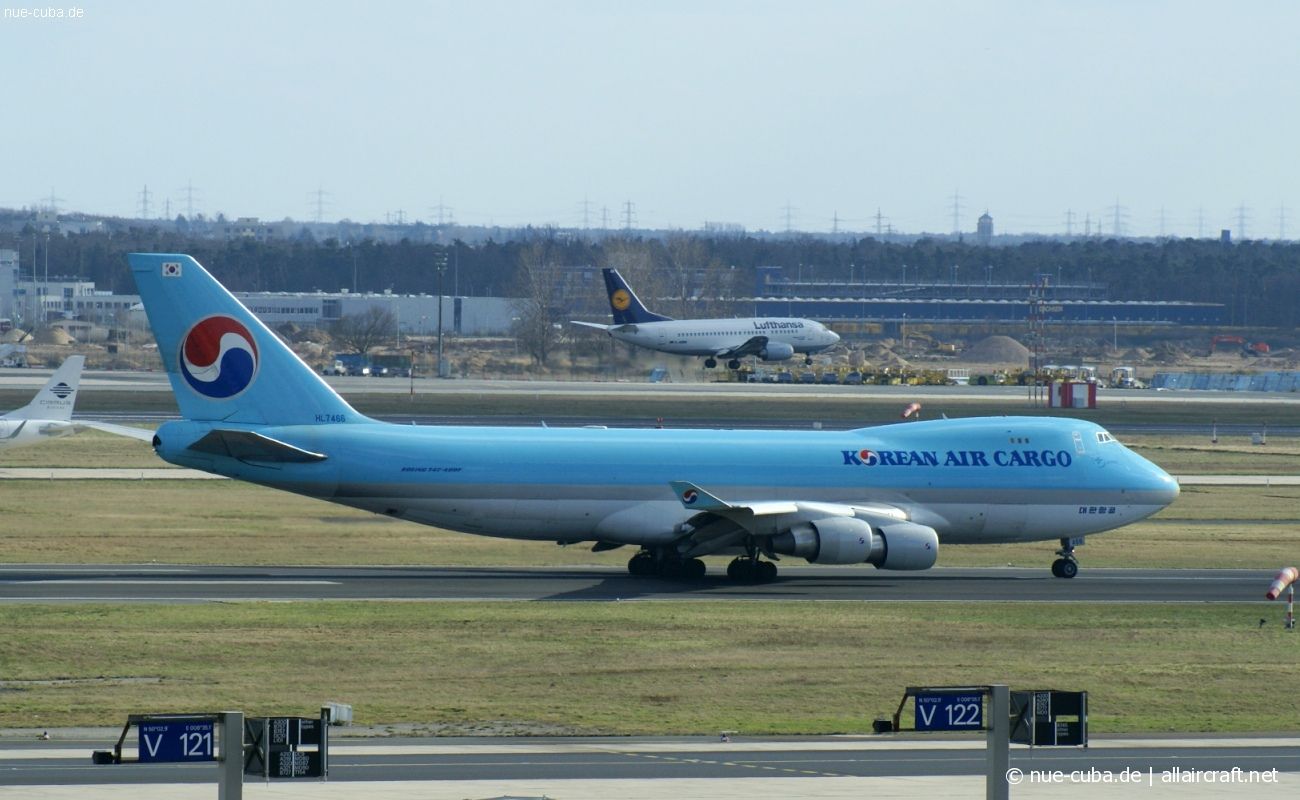 HL7466 (26413) 2001 Boeing 747-4B5F