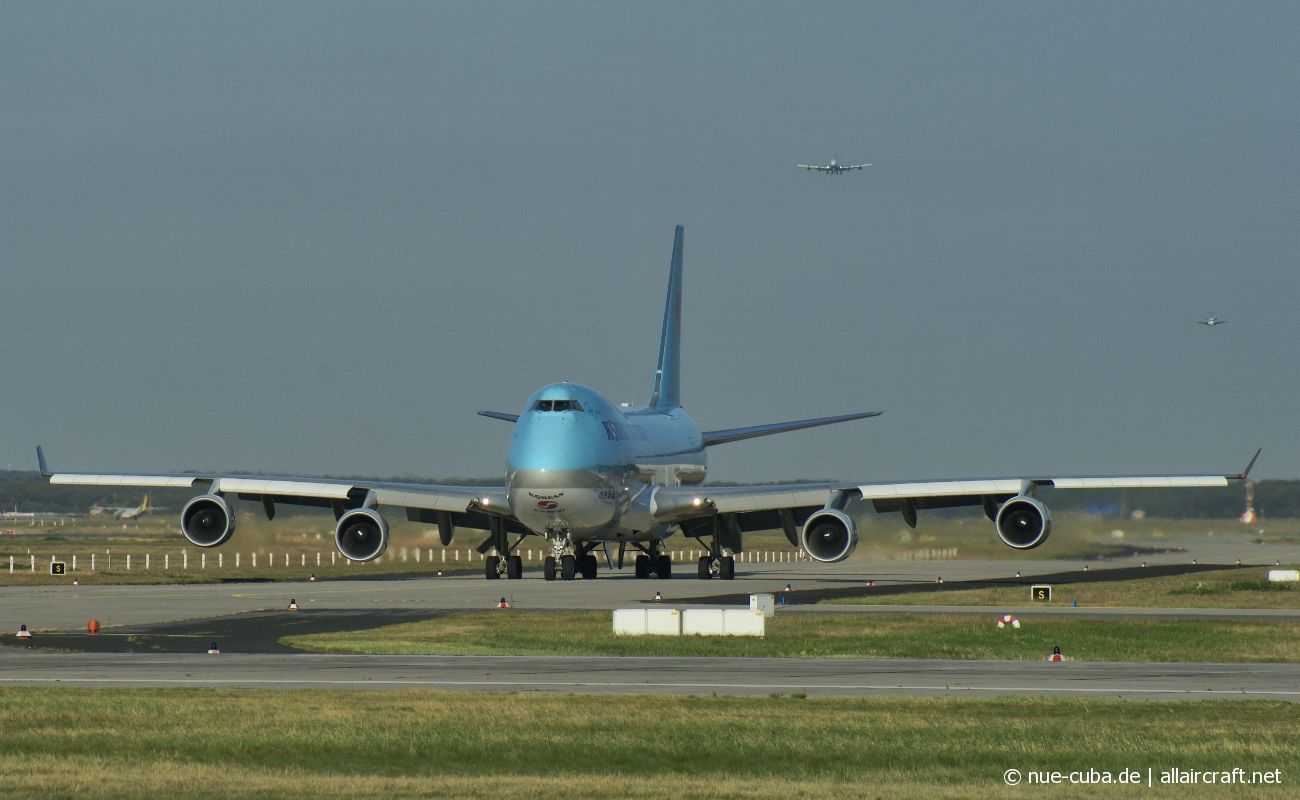 HL7439 (33516) 2003 Boeing 747-4B5F