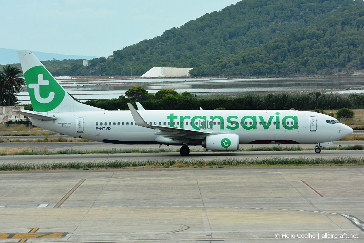 F-HTVD · Boeing 737-8K2(WL) · (IBZ / LEIB)