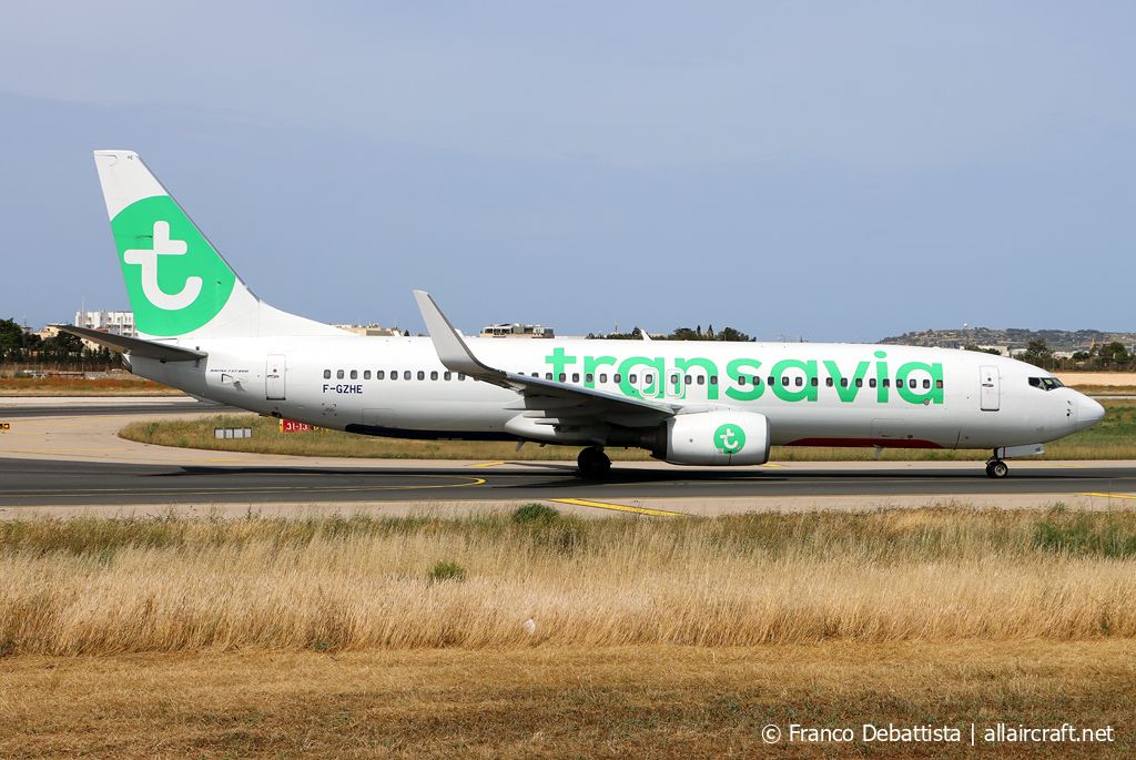 F-GZHE (29678) 2008 Boeing 737-8K2(WL)