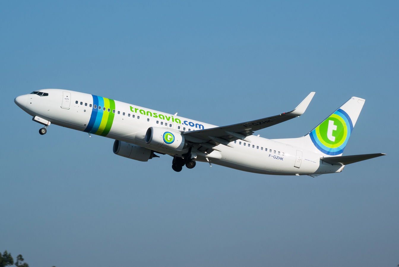 F-GZHK (37790) 2014 Boeing 737-8K2 WL