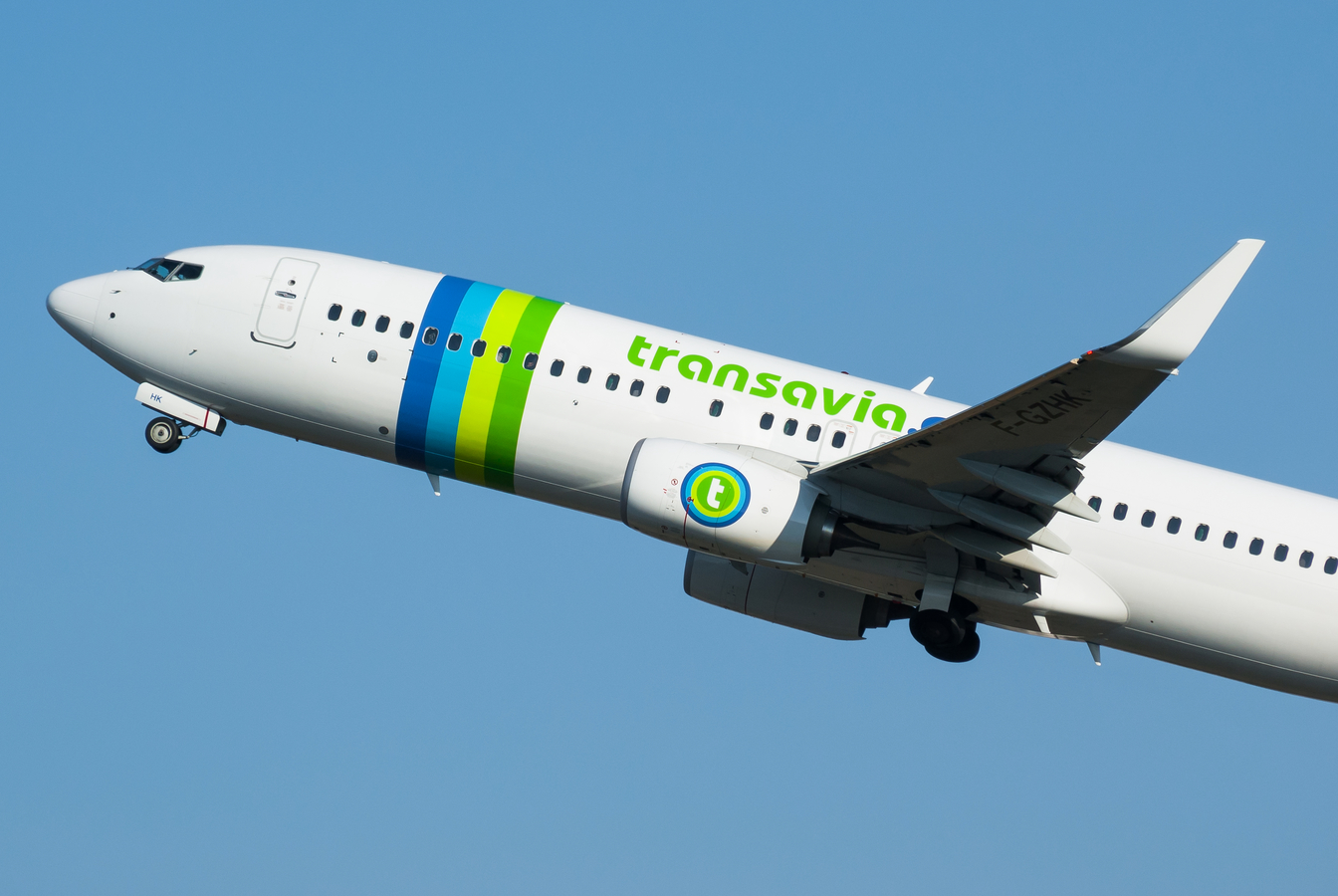 F-GZHK (37790) 2014 Boeing 737-8K2 WL
