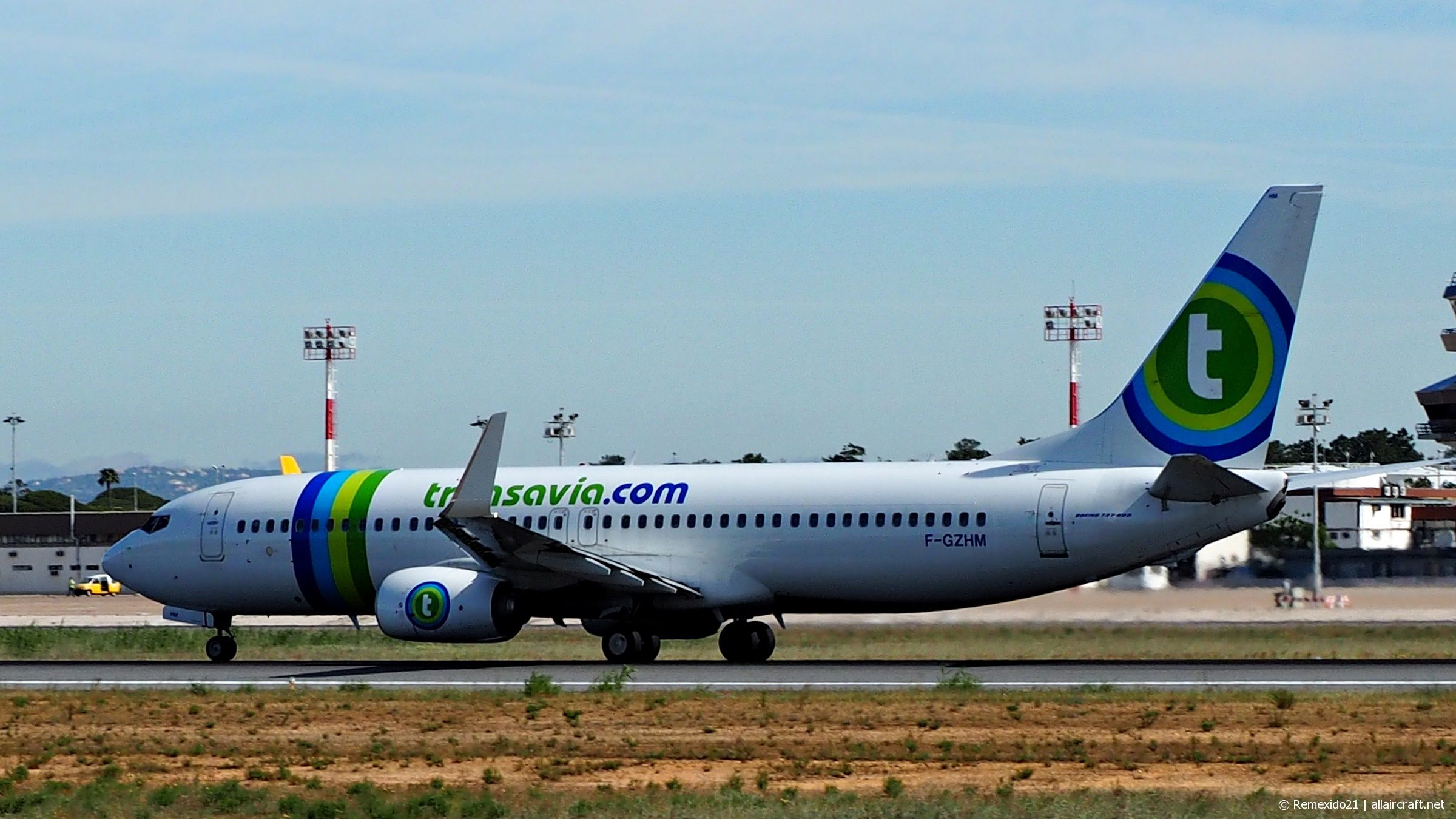 F-GZHM (37792) 2014 Boeing 737-8K2(WL)