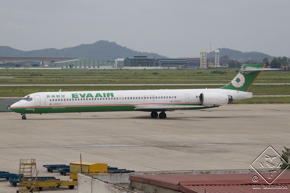 B-17917 (53572) McDonnell Douglas MD-90-30