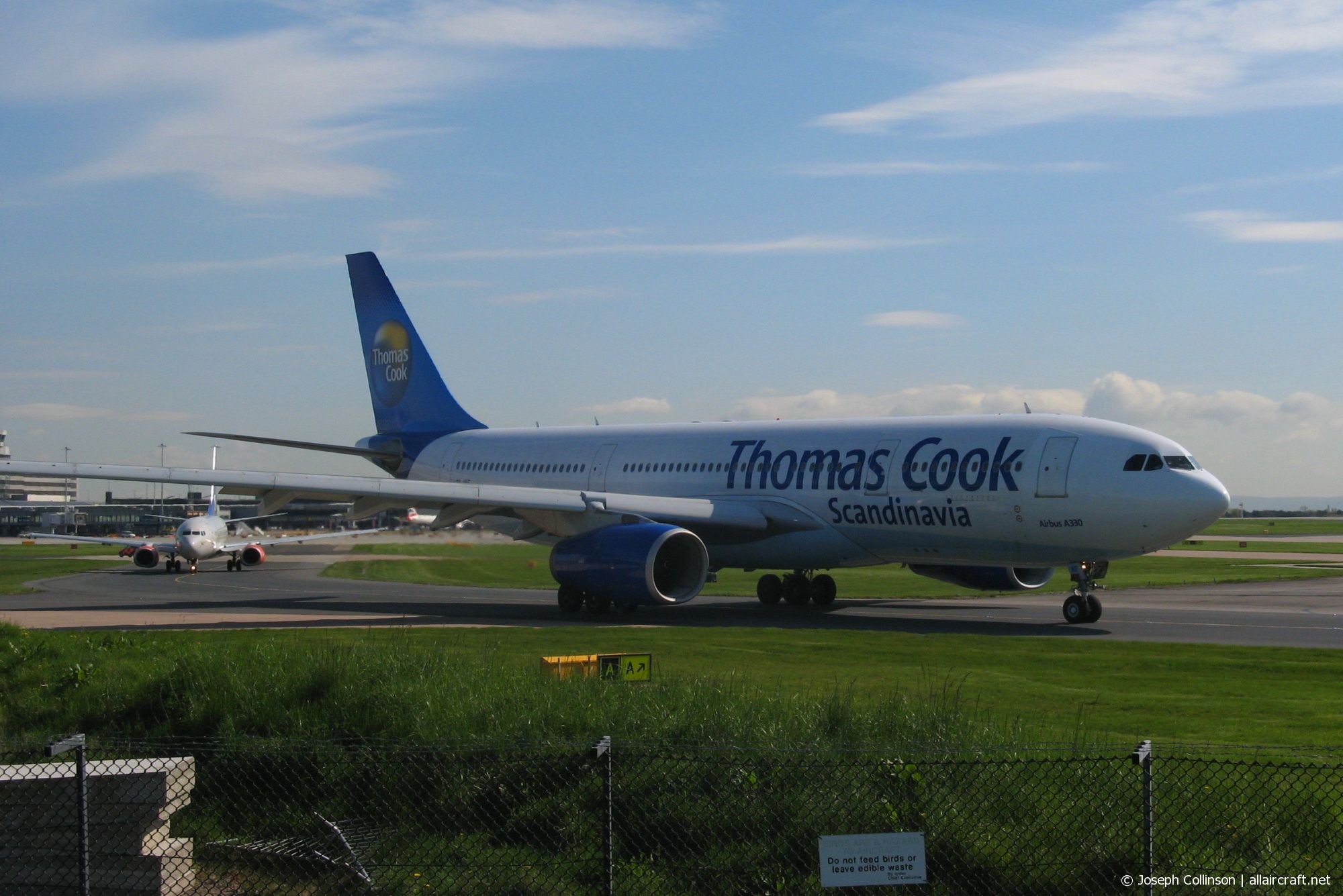 OY-VKF (309) 1999 Airbus A330-243