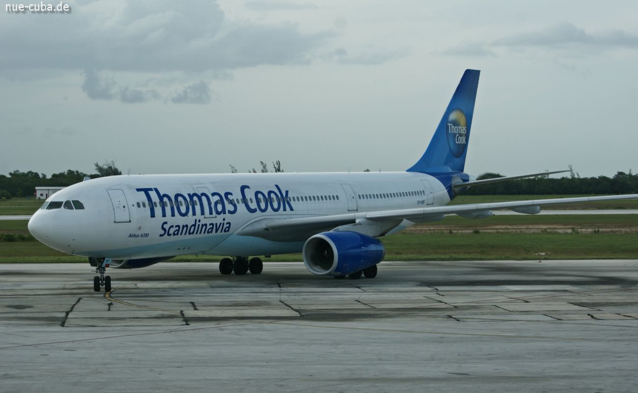 OY-VKF (309) 1999 Airbus A330-243