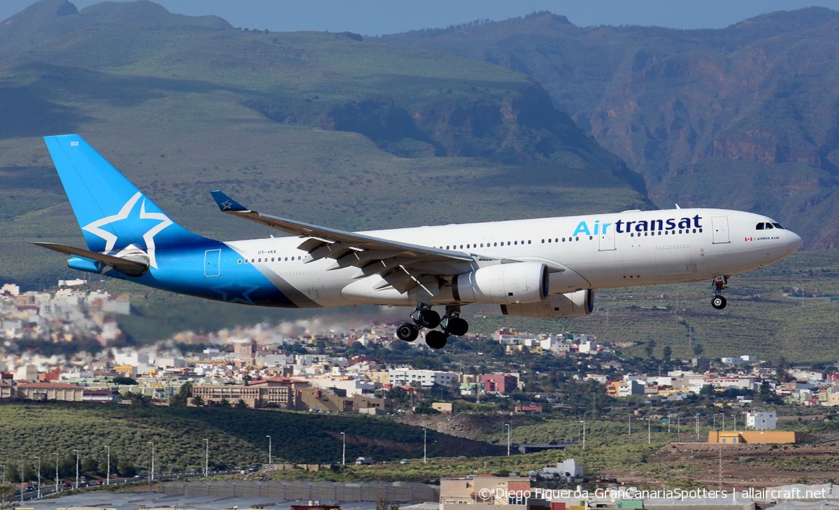 OY-VKK (271) 1999 Airbus A330-243