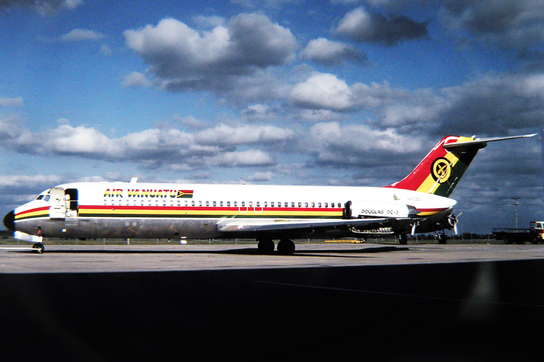 VH-CZD (cn 47065) McDonnell Douglas DC-9-31