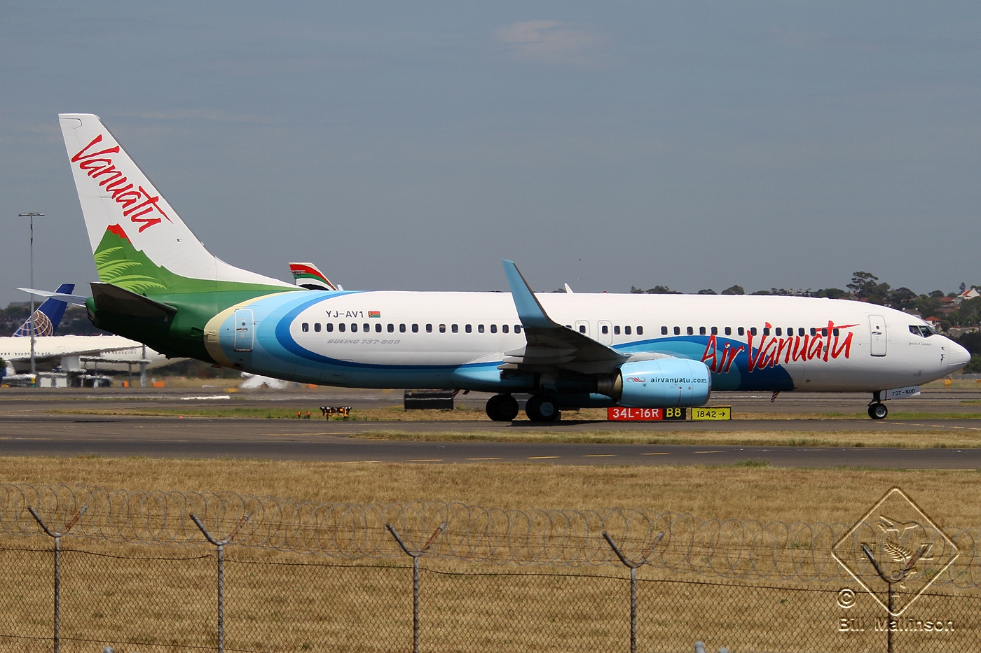 YJ-AV1 (cn 30734) Boeing 737-8Q8