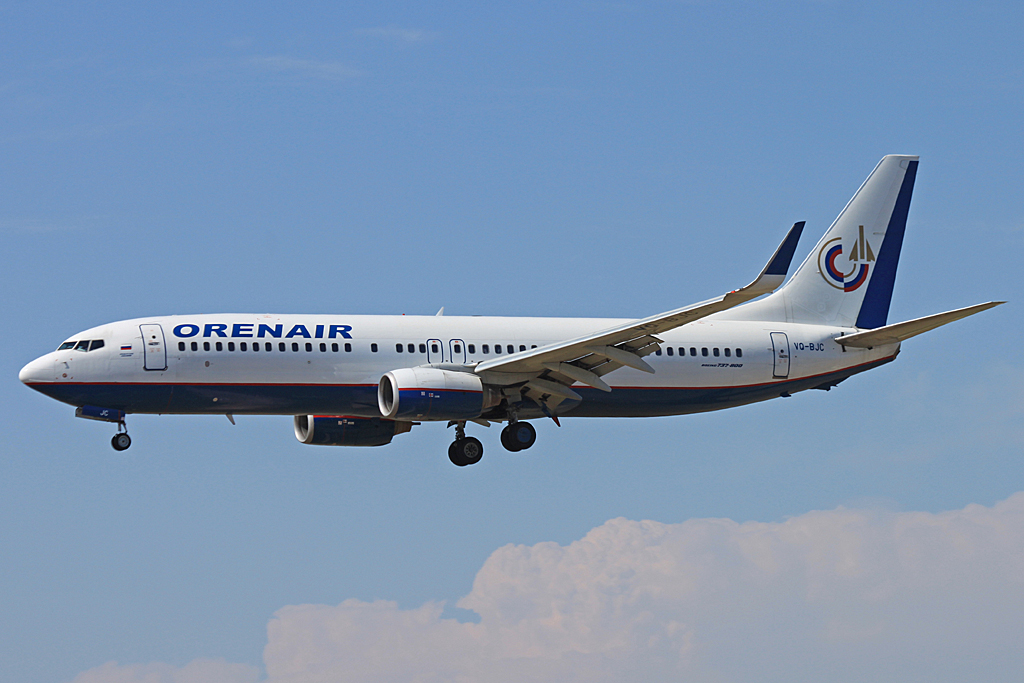 VQ-BJC (27992) 2000 Boeing 737-8K5 WL