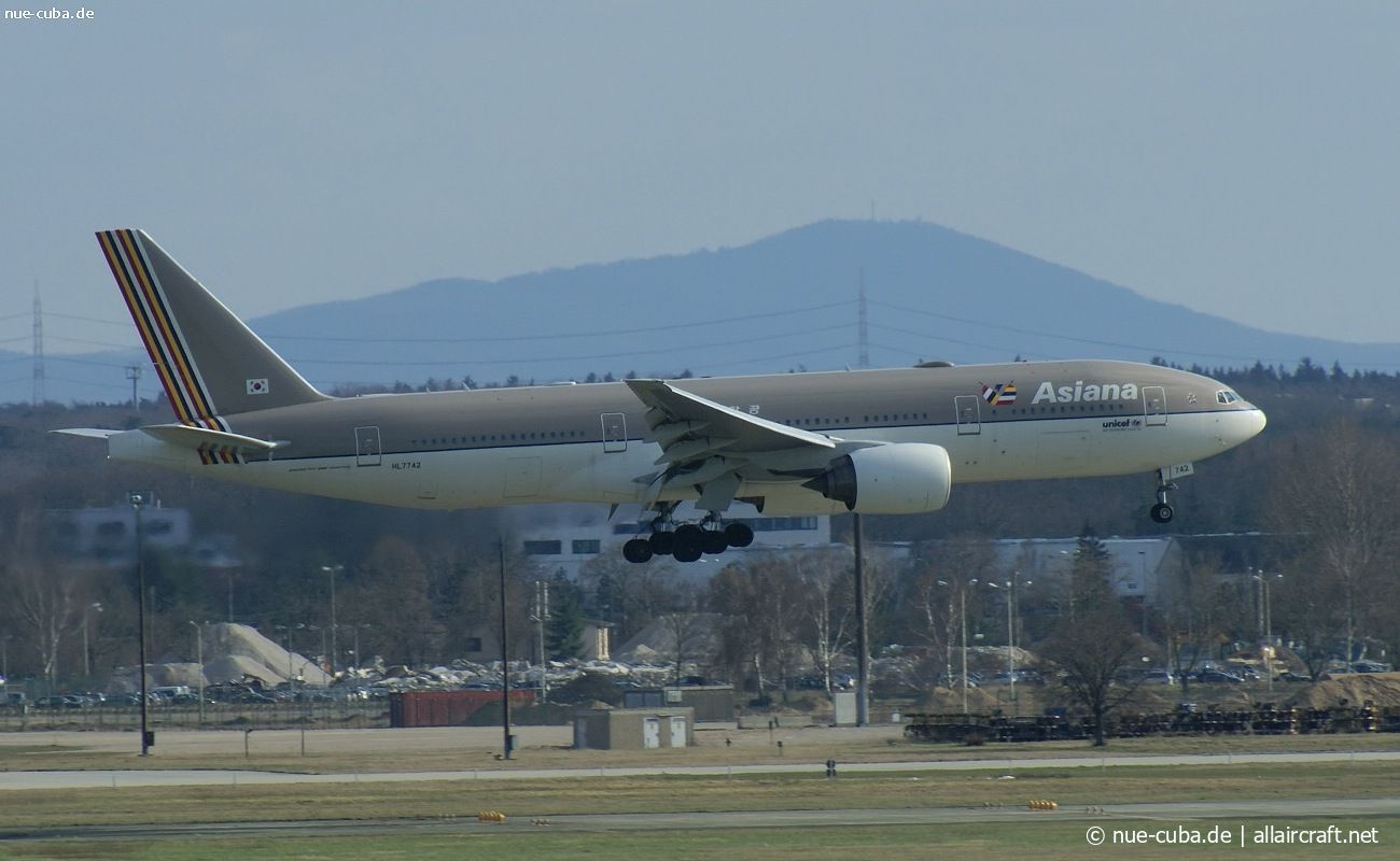 HL7742 (29171) 2006 Boeing 777-28EER