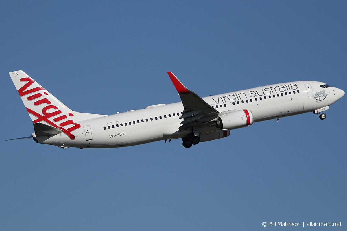 VH-YWD (41020) 2017 Boeing 737-8FE(WL)