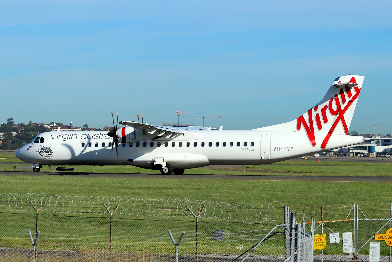 VH-FVY (1073) 2013 ATR-72-600