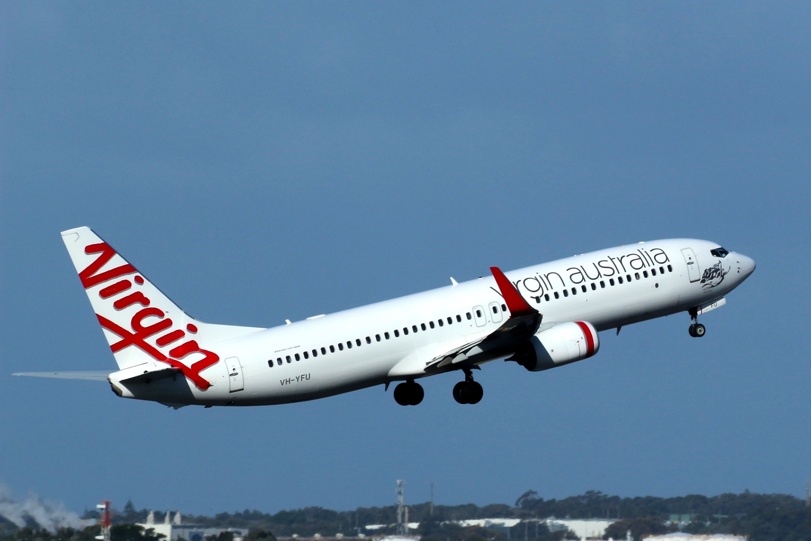 VH-YFU (41029) 2015 Boeing 737-8FE(WL)