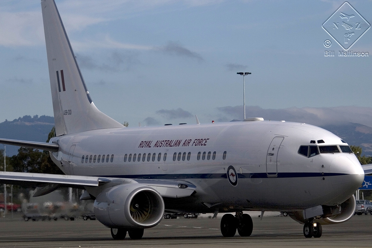 A36-001 (30829) 2000 Boeing 737-7DT(BBJ)