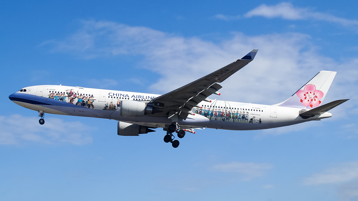 B-18358 (1346) 2012 Airbus A330-302