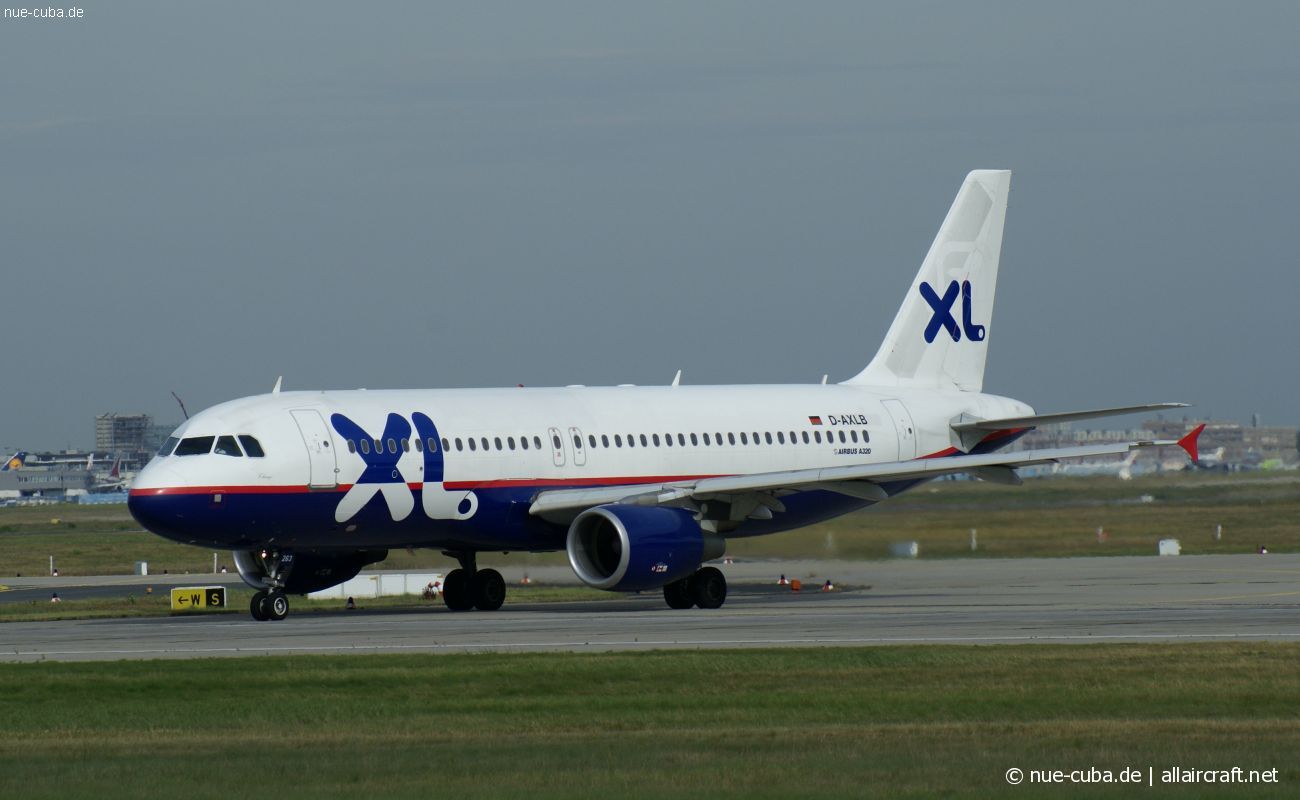 D-AXLB (1860) 2002 Airbus A320-214