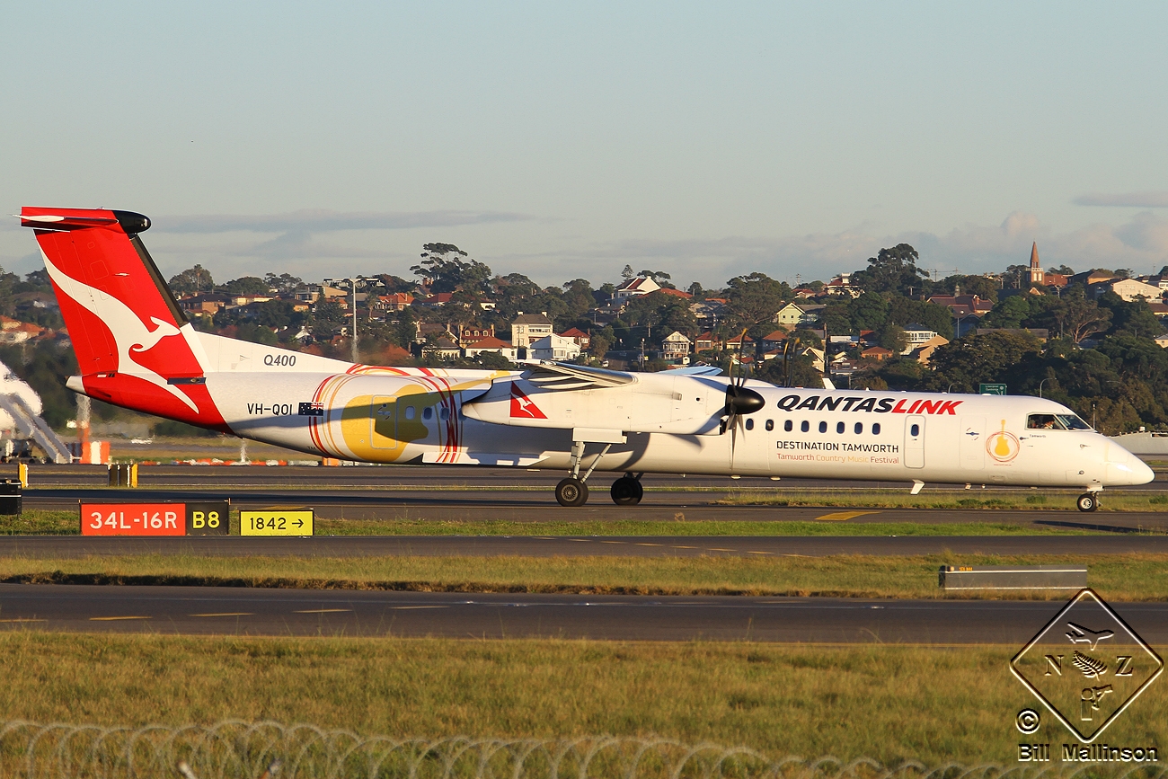VH-QOI (4189) 2007 Bombardier Dash 8-Q402