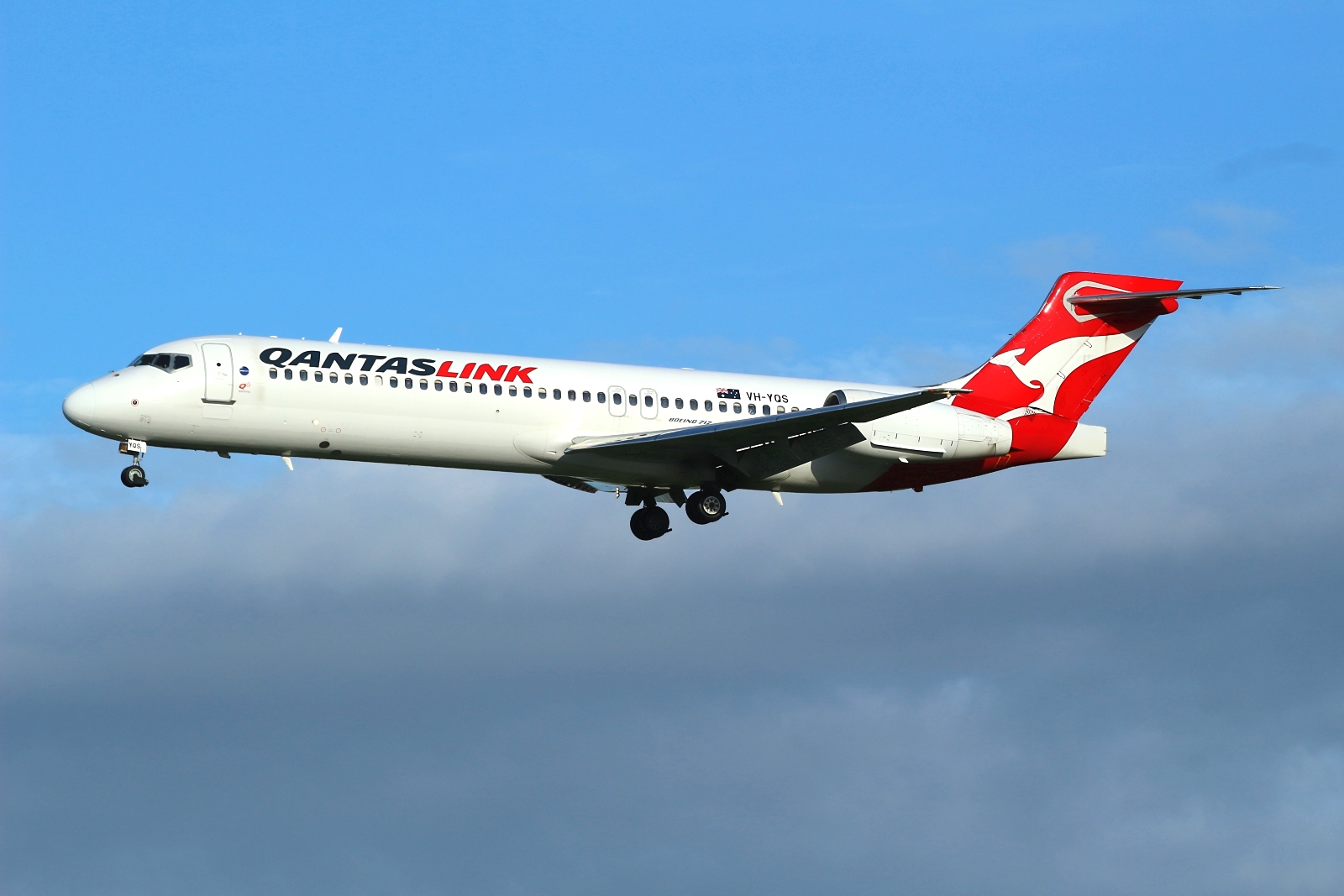 VH-YQS (55178) 2004 Boeing 717-2BL