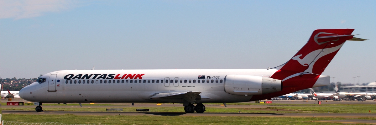 VH-YQT (55179) 2009 Boeing 717-2BL