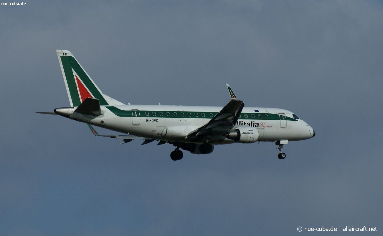 EI-DFK (17000032) Embraer 170-100LR