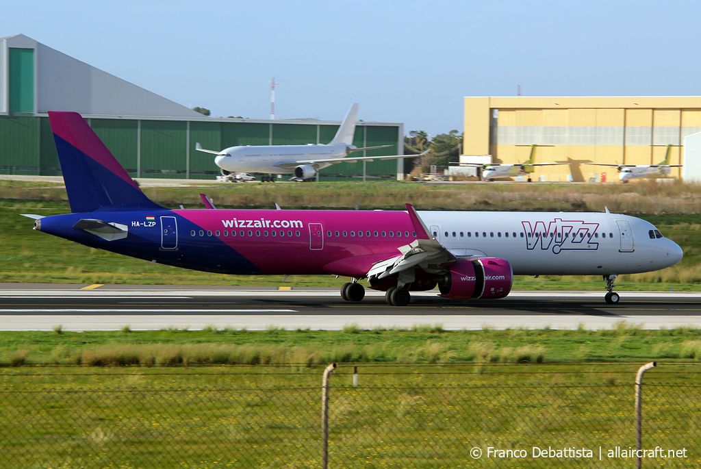 HA-LZP (10875) 2022 Airbus A321-271NX