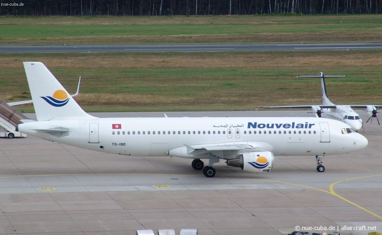 TS-IND (348) 1992 Airbus A320-211