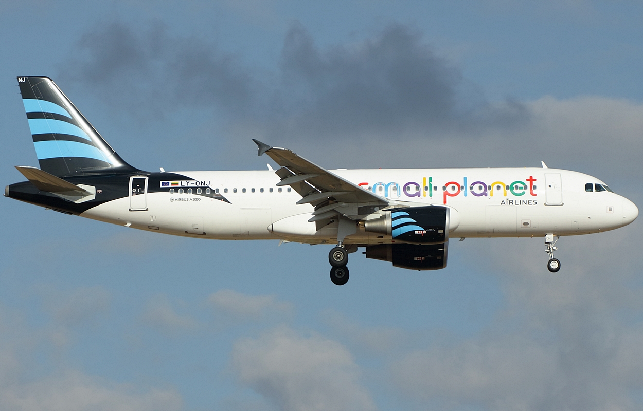 LY-ONJ (4203) 2010 Airbus A320-214