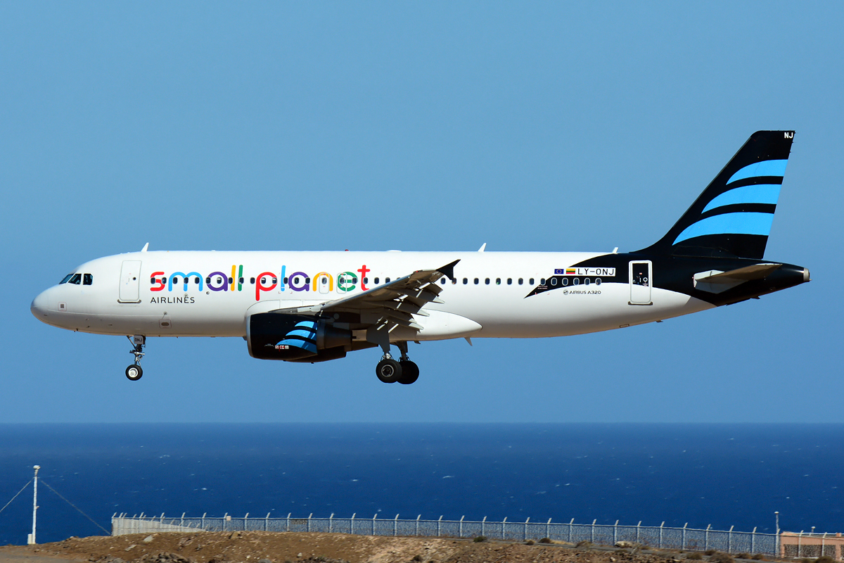 LY-ONJ (4203) 2010 Airbus A320-214