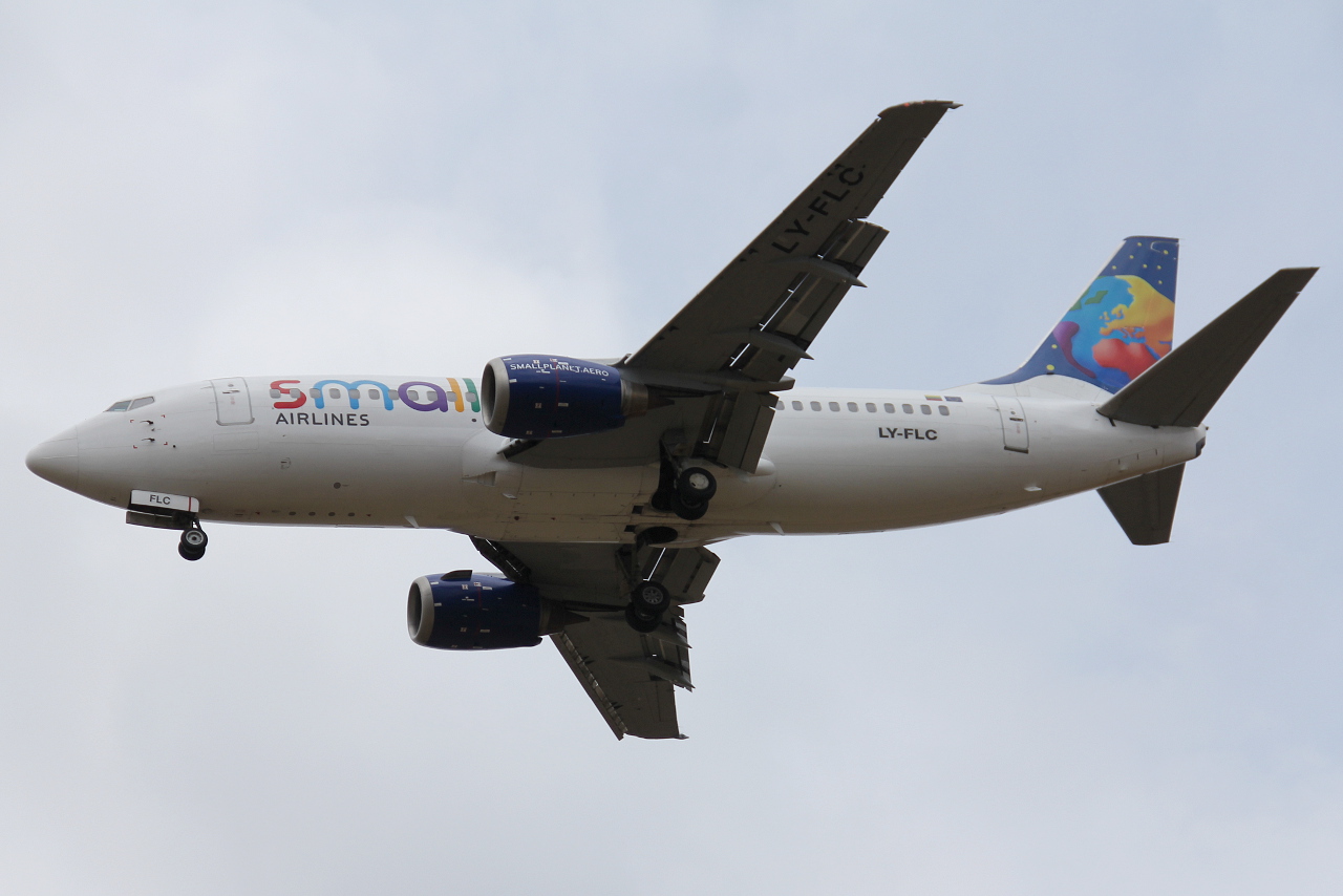 LY-FLC (29055) 1997 Boeing 737-31S