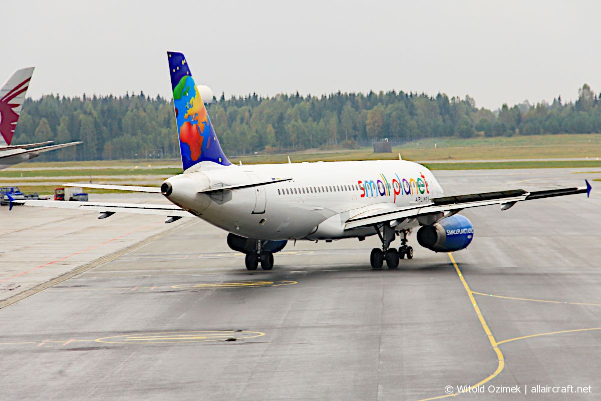 LY-SPC (415) 1993 Airbus A320-231