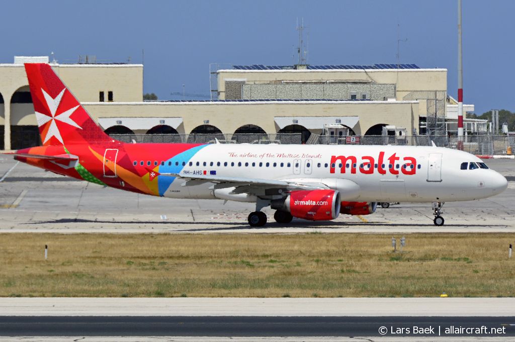 9H-AHS (5086) 2012 Airbus A320-214