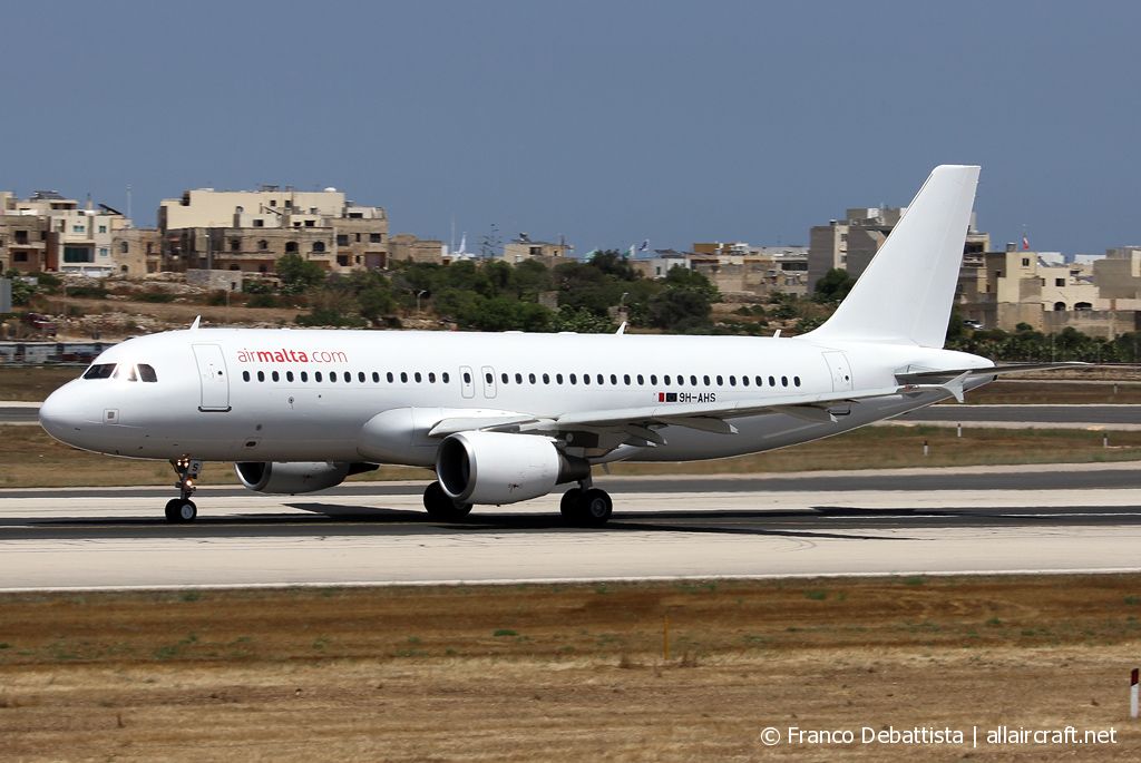 9H-AHS (5086) 2012 Airbus A320-214