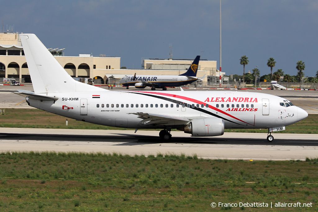 SU-KHM (cn 26438) Boeing 737-5C9