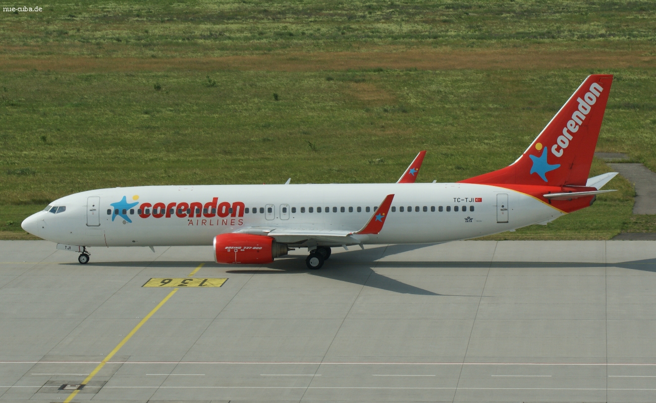 TC-TJI (29246) 2000 Boeing 737-8S3