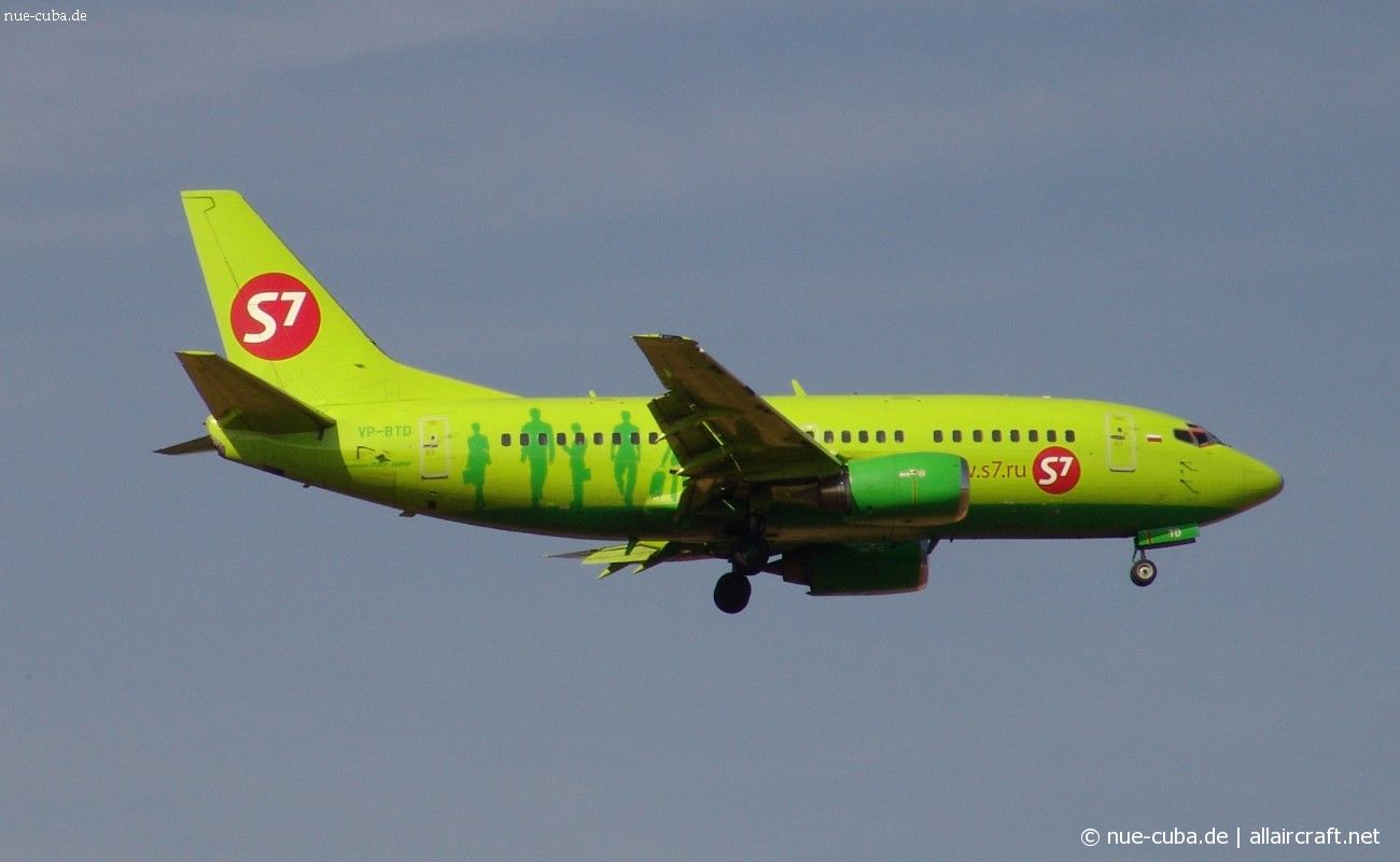 VP-BTD (25001) 1990 Boeing 737-522