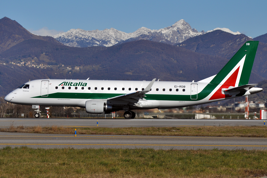 EI-RDB (17000331) Embraer 170-200LR