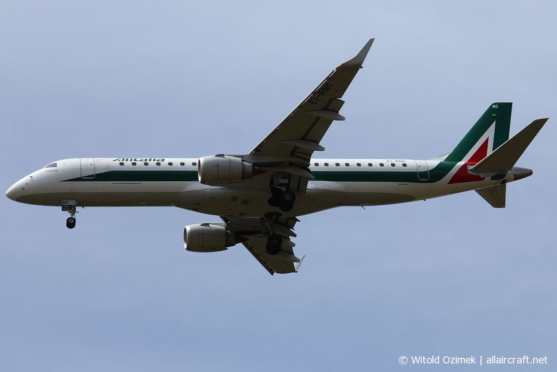 EI-RNC · Embraer 190-100LR · (FCO / LIRF)